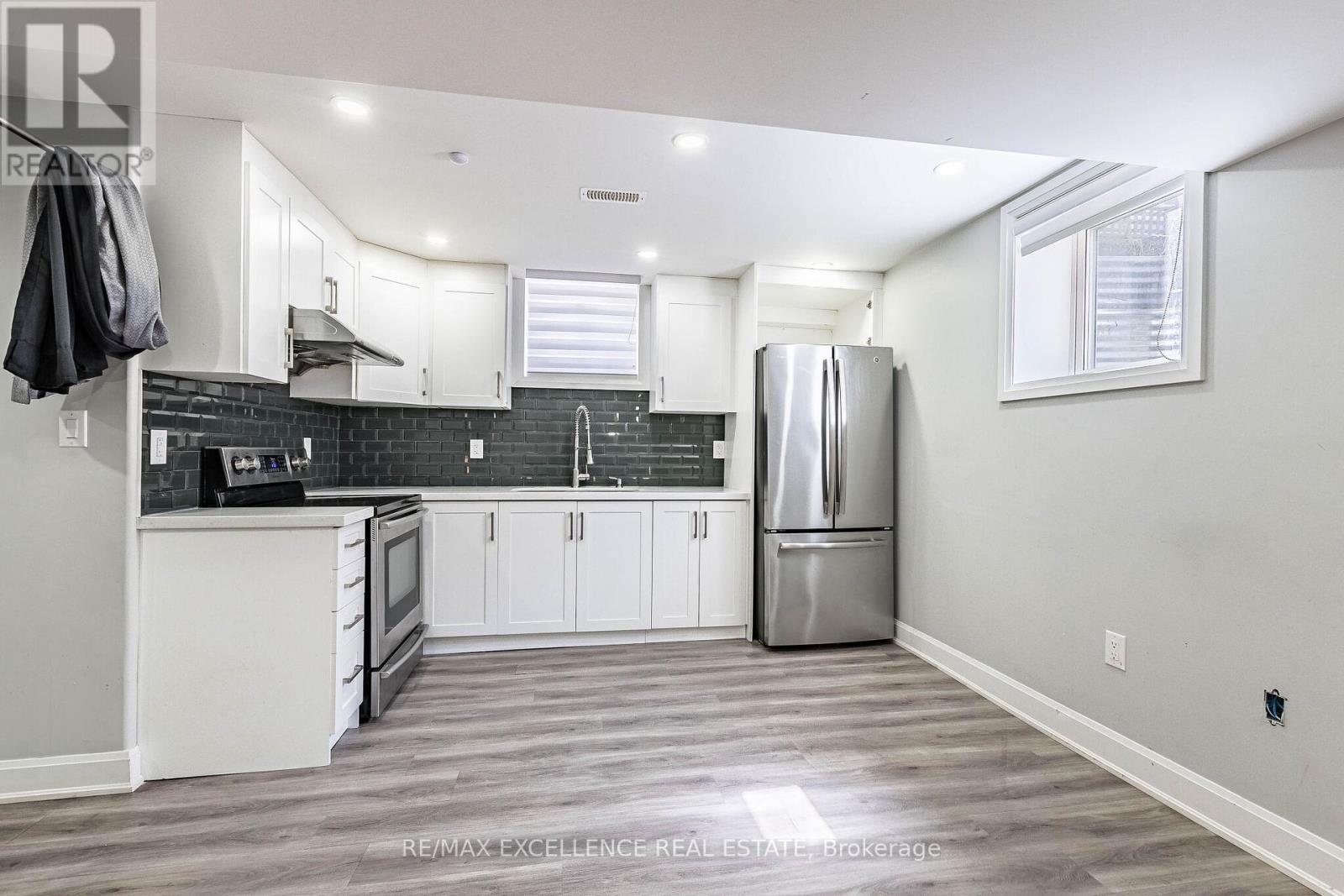 37 ELK STREET - 38
