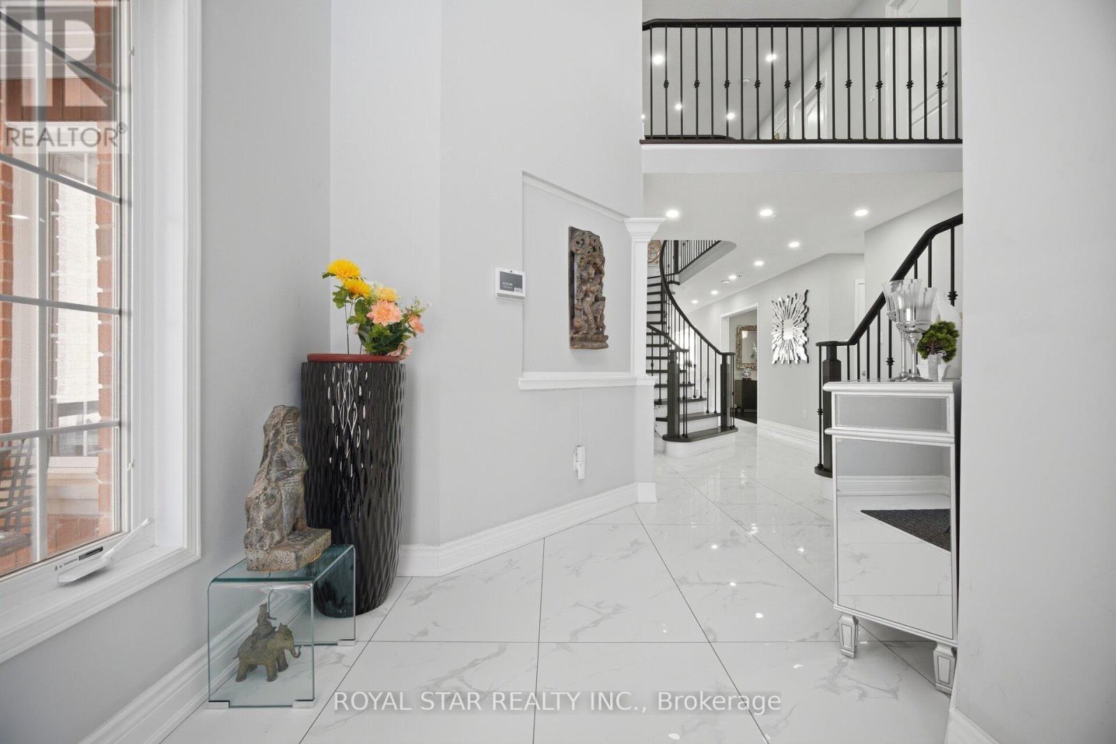 20 SUMMER MIST COURT - 5