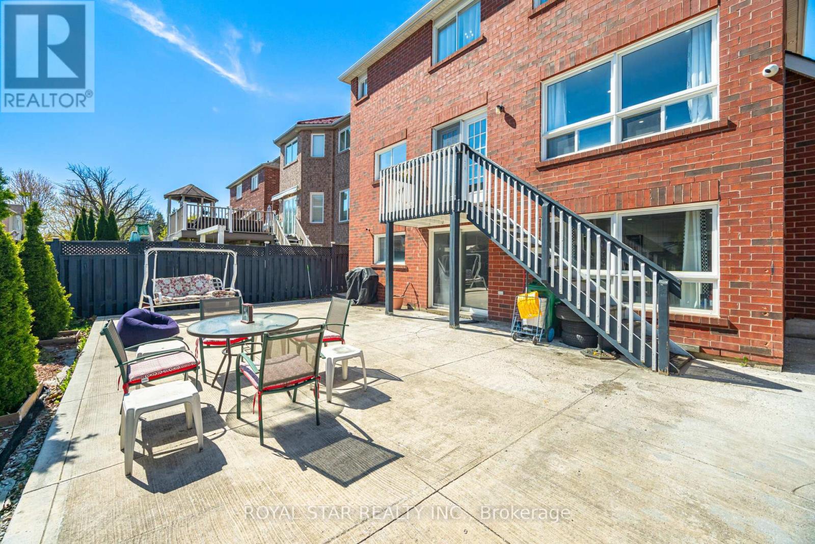 20 SUMMER MIST COURT - 50