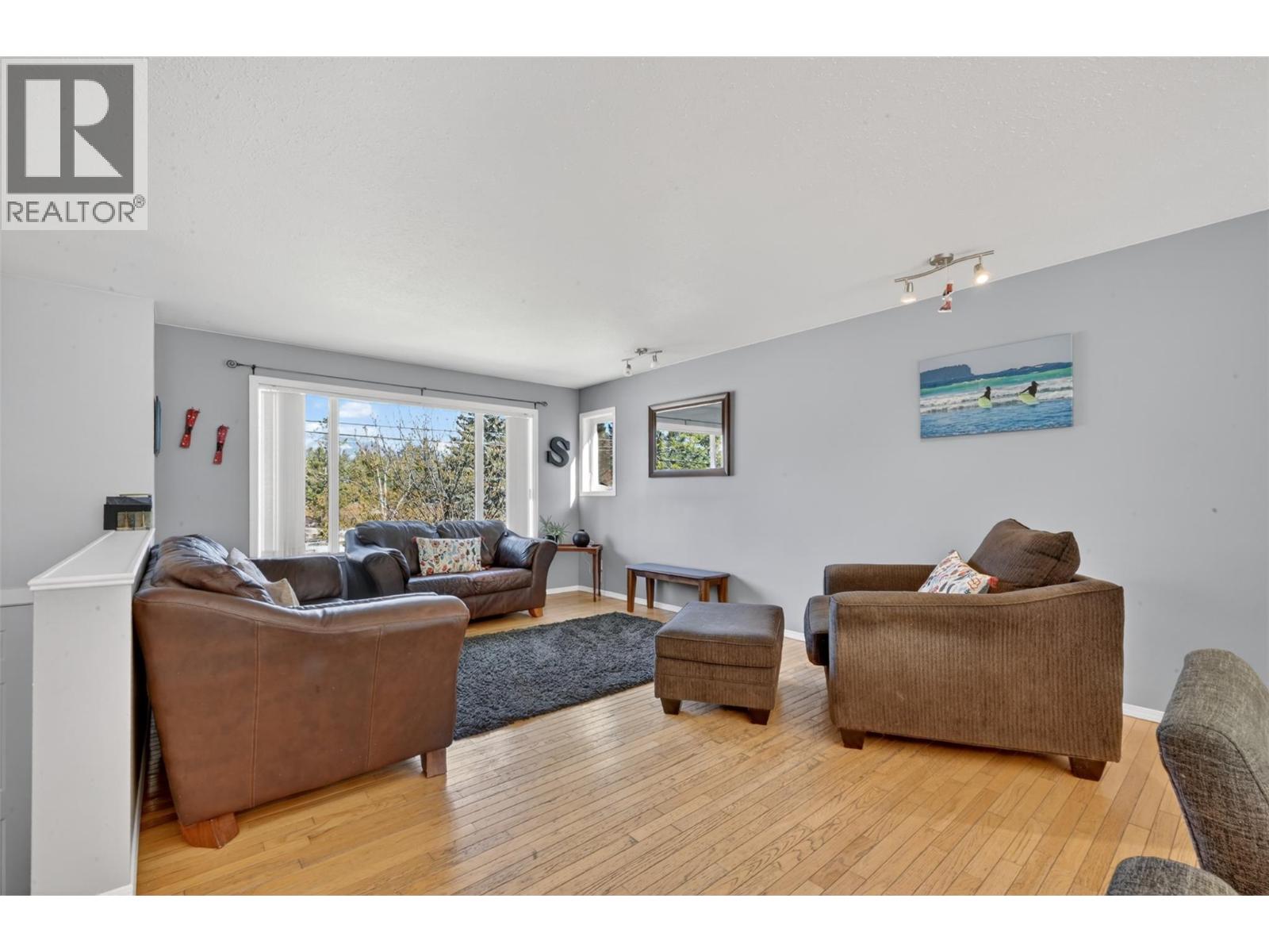 1710 15th Avenue - Image 3