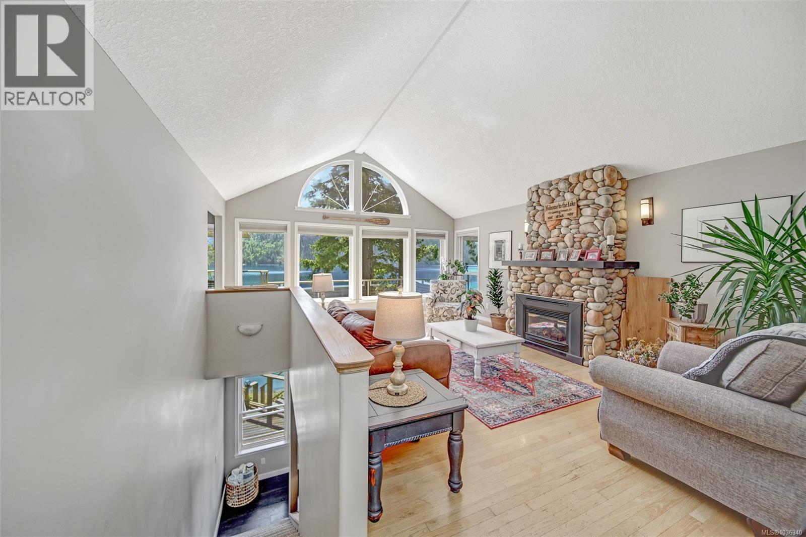 10172 Bishop Dr - 15