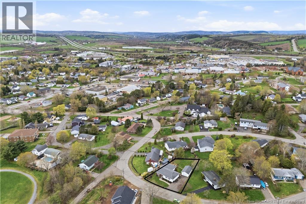 39 Hillside Crescent - 5