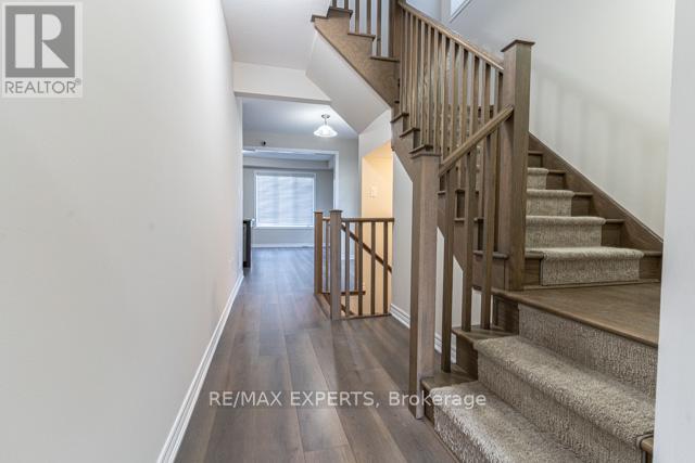 36 PELICAN LANE - 32