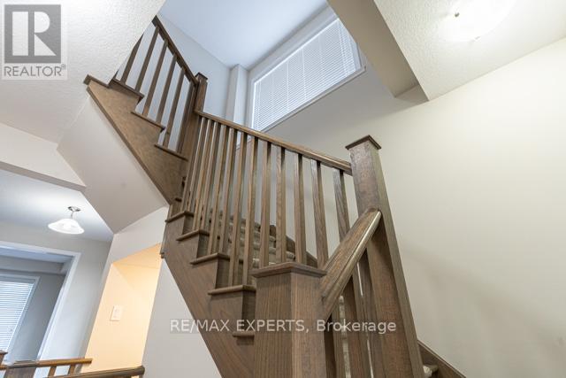 36 PELICAN LANE - 33