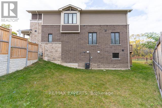 36 PELICAN LANE - 7