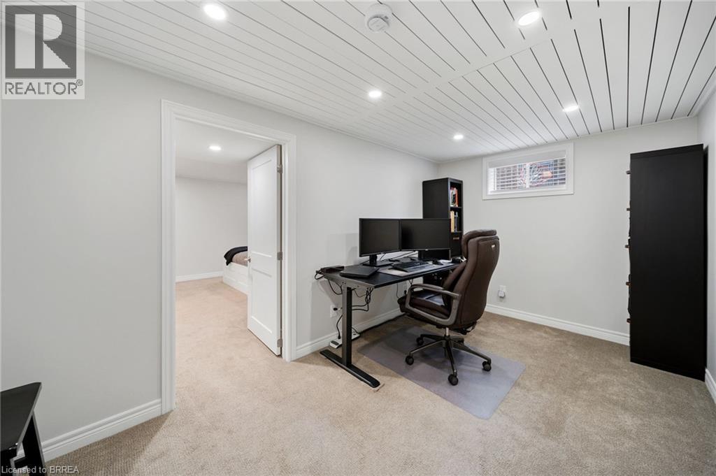 7 NORTHALATON Street, Brantford, Ontario, N3R2B3 — Photo 12