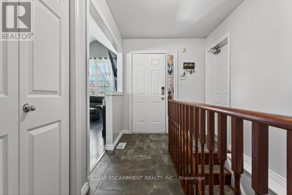 4334 AREJAY AVENUE - 5