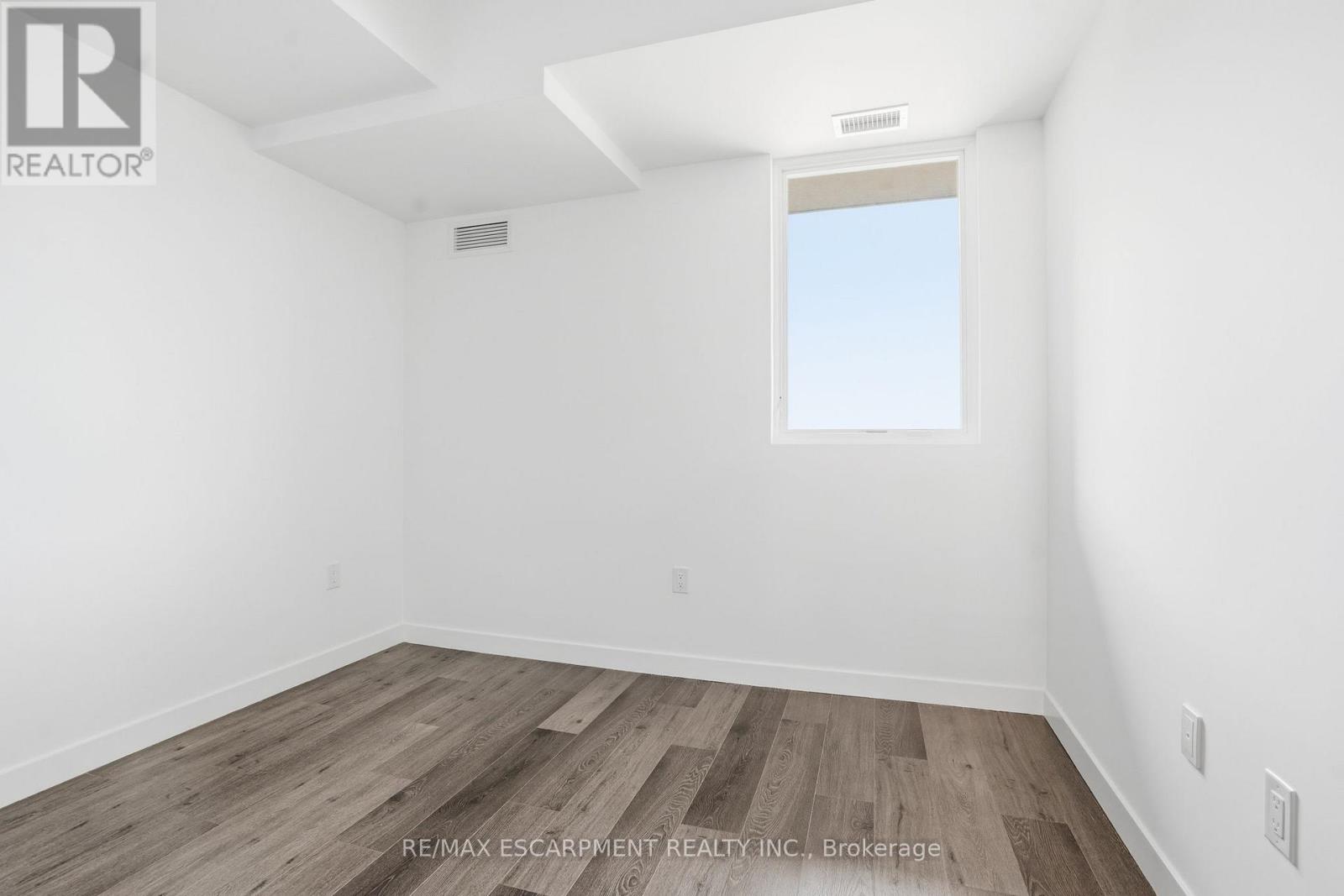 #315 7549B KALAR ROAD - 15
