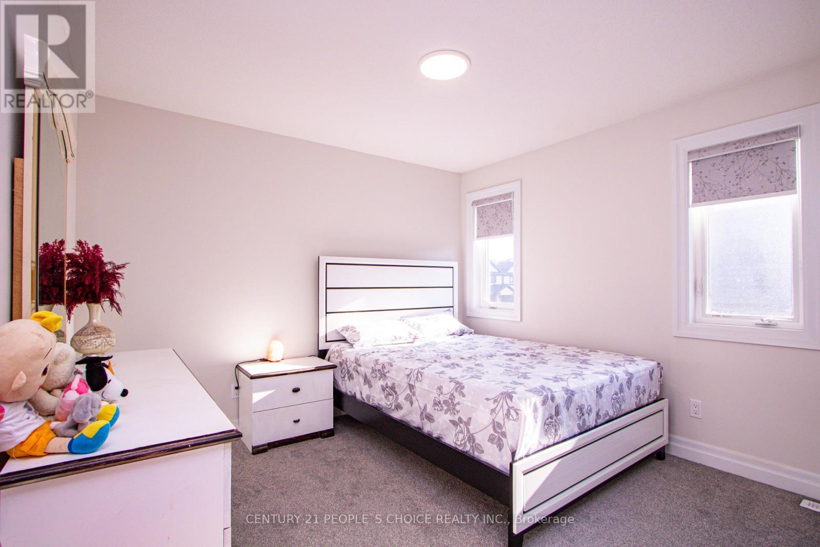 222 BOARDWALK WAY - 31