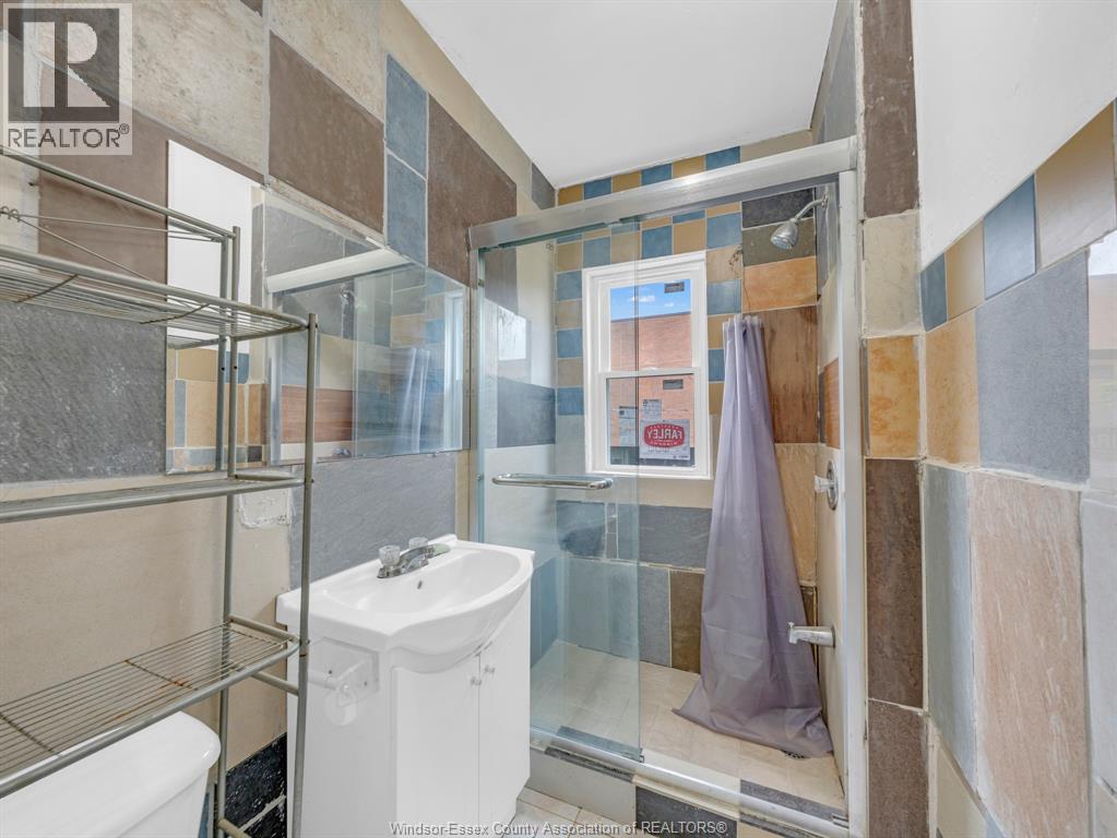 426 BRUCE AVENUE, Windsor, Ontario, N9A4W7 — Photo 37