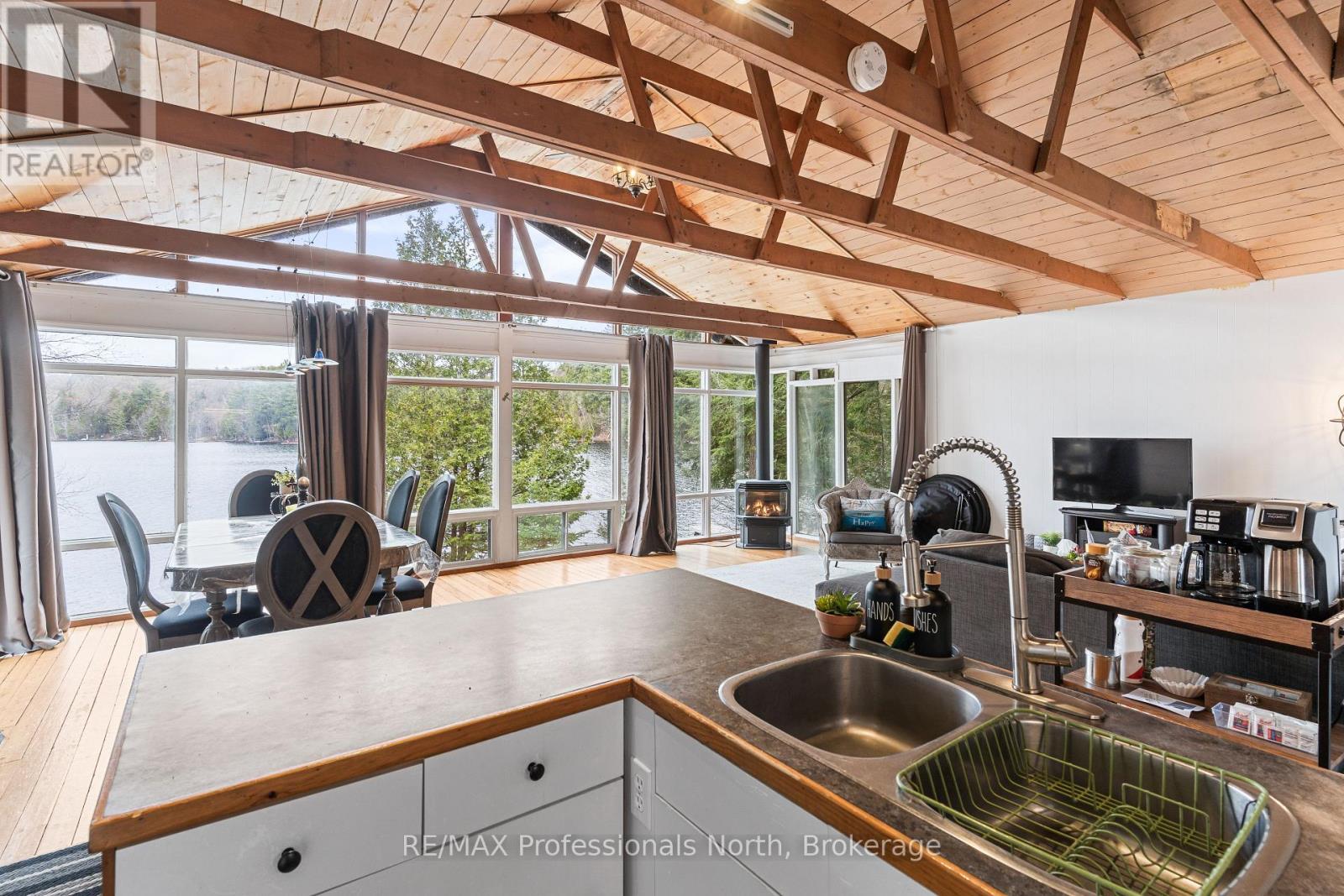 375 HARP LAKE ROAD - Image 3