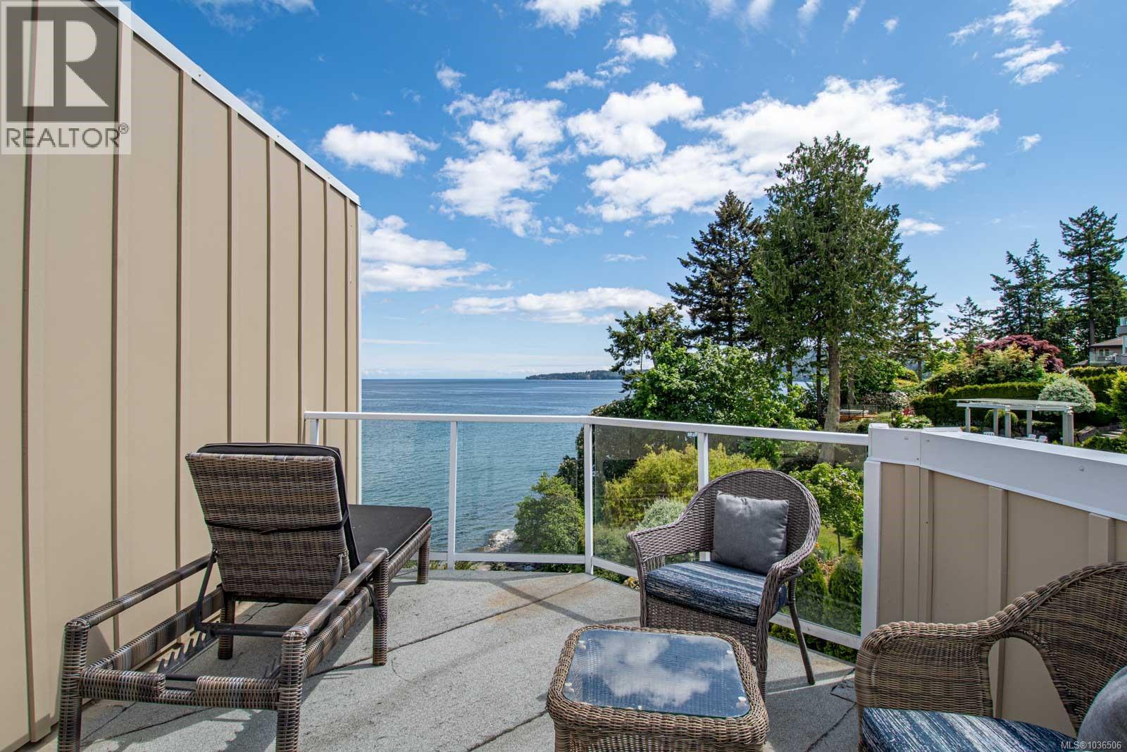 5267 Parker Ave - 52