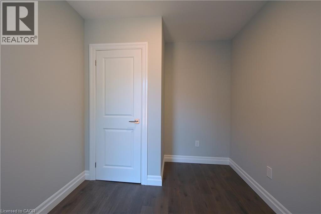175 FOREST Avenue, Hamilton, Ontario, L8N1X8 — Photo 8