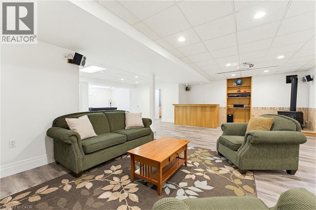 20 SAVONA Crescent, Hamilton, Ontario, L8N2Z7 — Photo 18