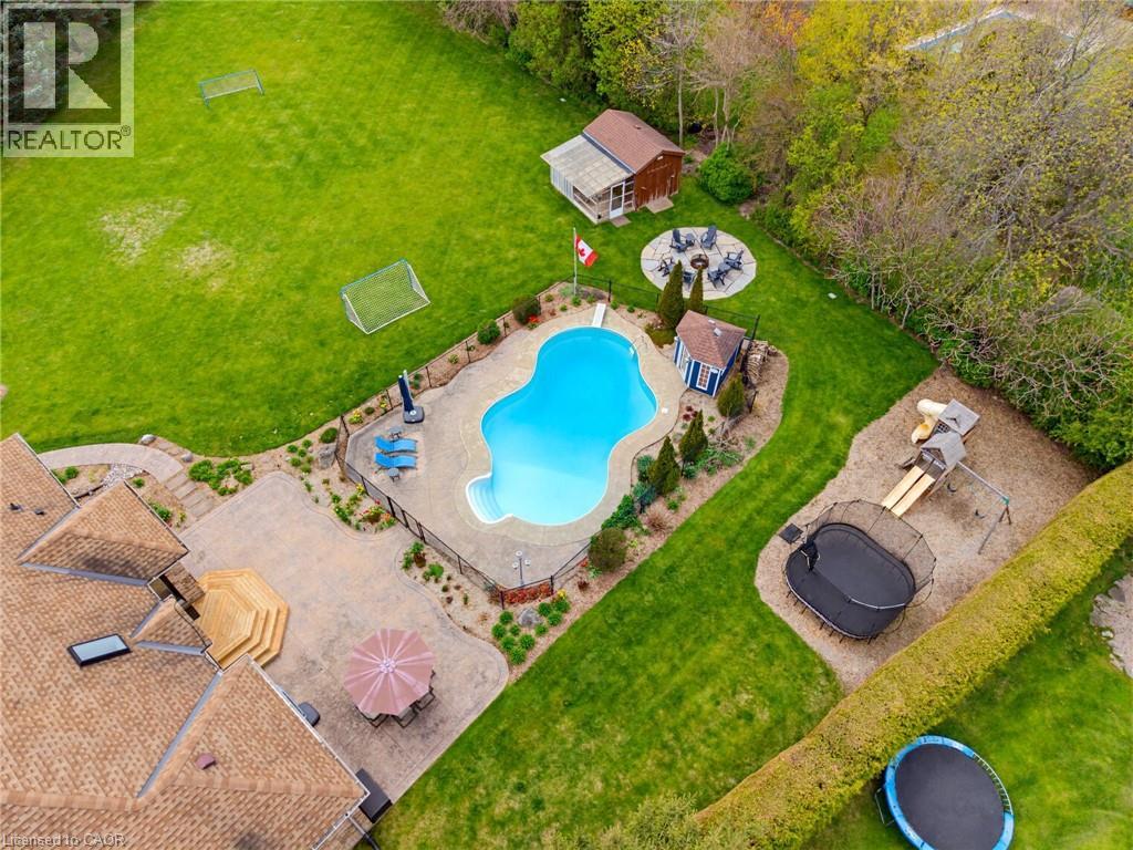 20 SAVONA Crescent, Hamilton, Ontario, L8N2Z7 — Photo 10