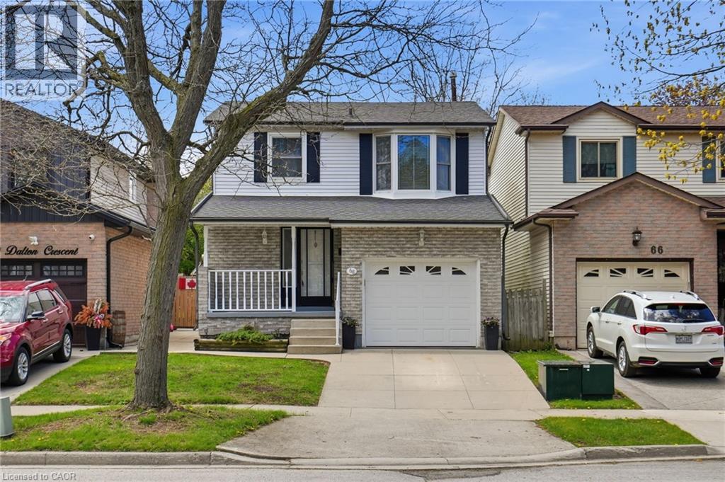 68 DALTON Crescent - 1