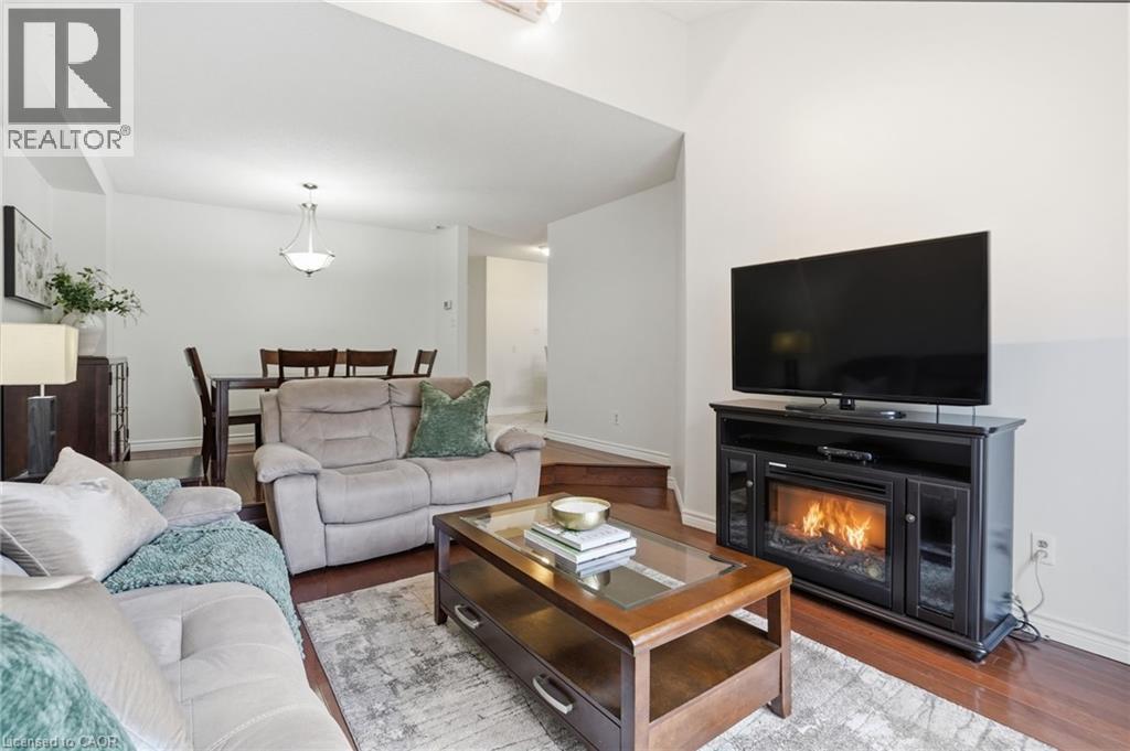 68 DALTON Crescent, Stoney Creek, Ontario, L8J2A5 — Photo 15