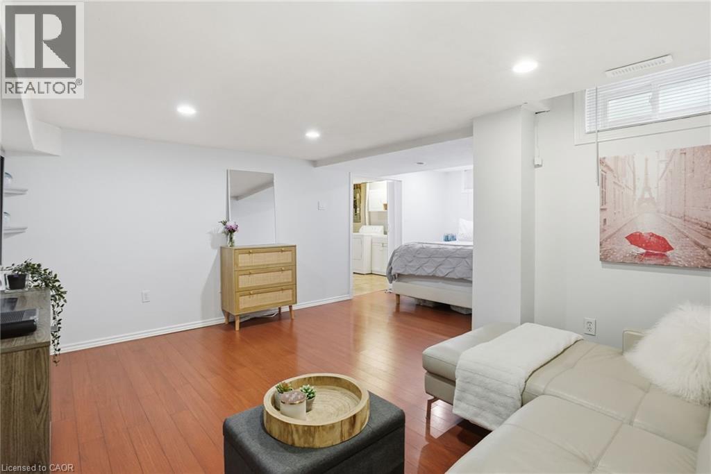 68 DALTON Crescent - 36