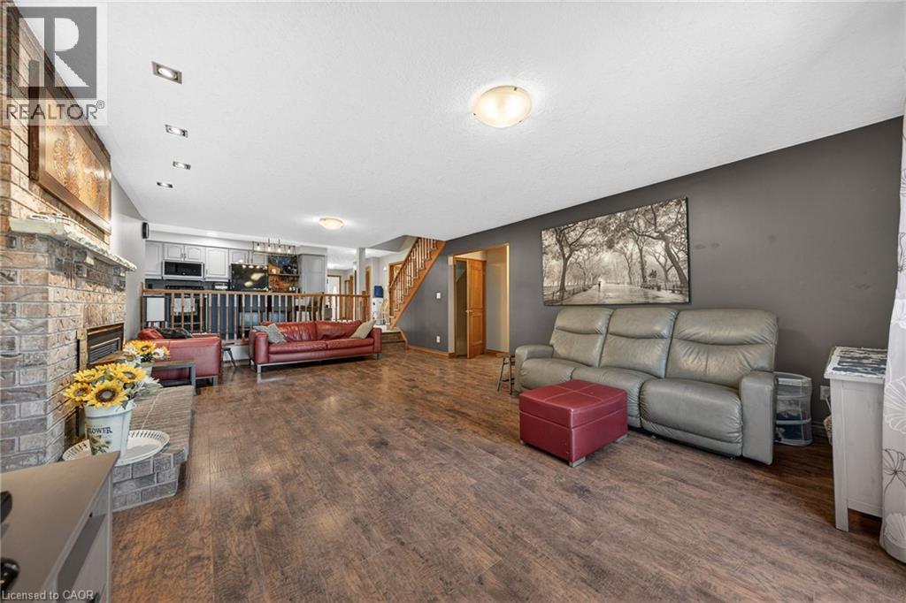 86 CHIMNEY HILL Drive, Cambridge, Ontario, N1T1H3 — Photo 31