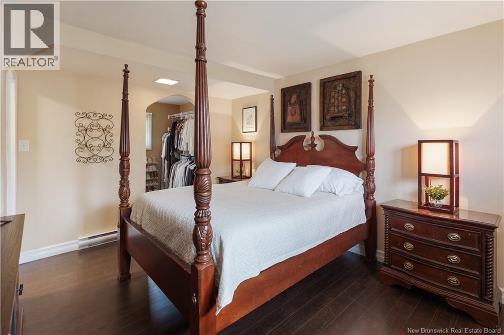 18 Brewster Street - 9