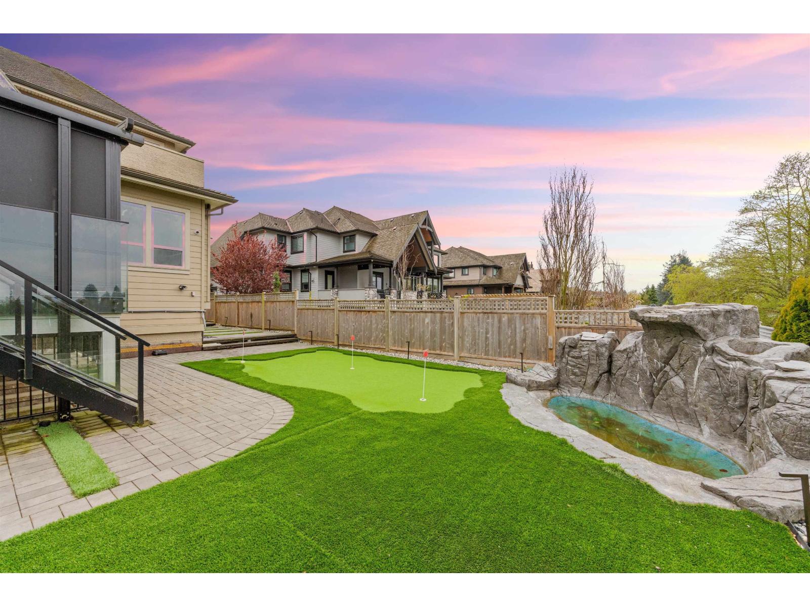 15957 39A AVENUE, Surrey