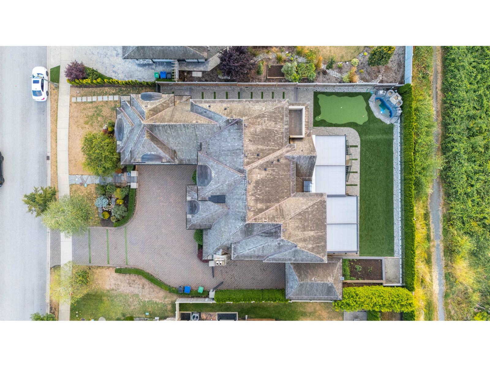 15957 39A AVENUE, Surrey