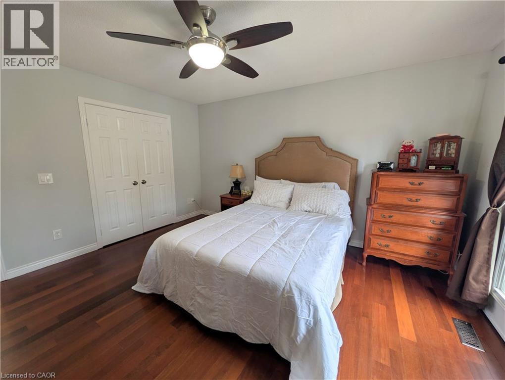 34 DYNASTY Avenue Unit# 13, Stoney Creek, Ontario, L8G5C7 — Photo 4