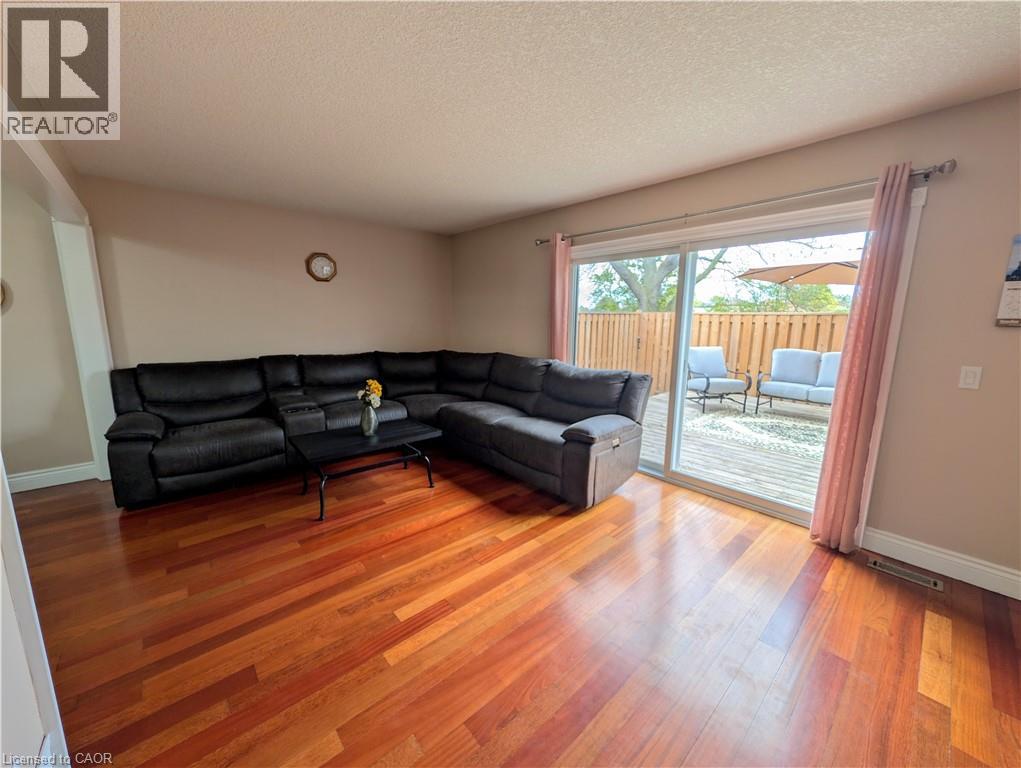 34 DYNASTY Avenue Unit# 13, Stoney Creek, Ontario, L8G5C7 — Photo 22