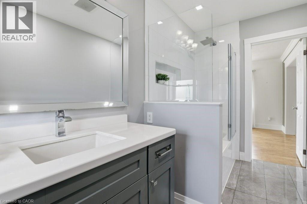 154 SNYDERS Road W, Baden, Ontario, N3A2L9 — Photo 16