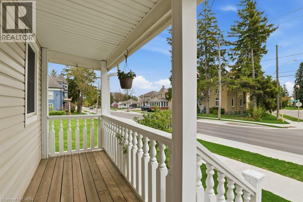 154 SNYDERS Road W, Baden, Ontario, N3A2L9 — Photo 3