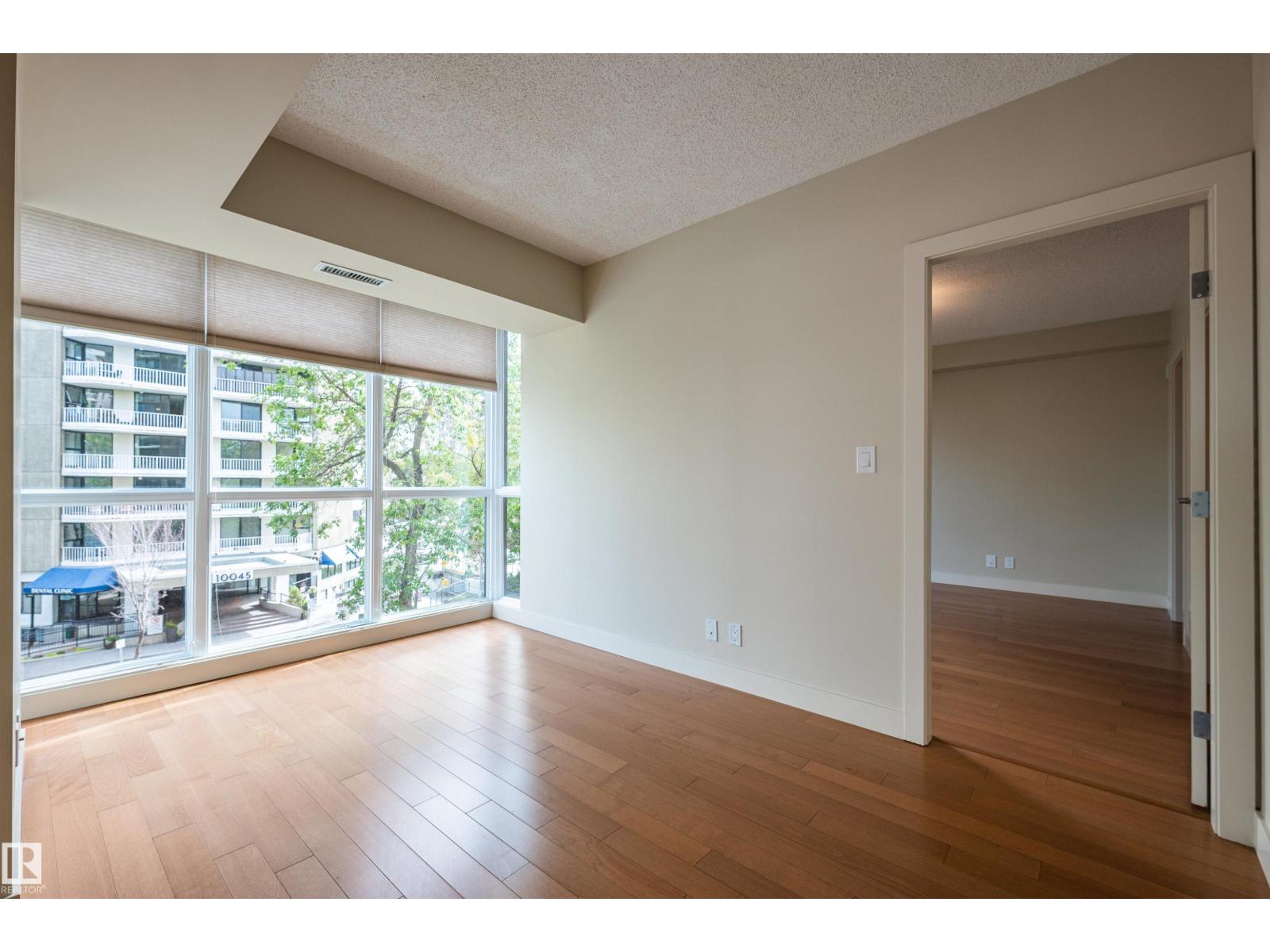 #304 10046 117 ST NW - 14