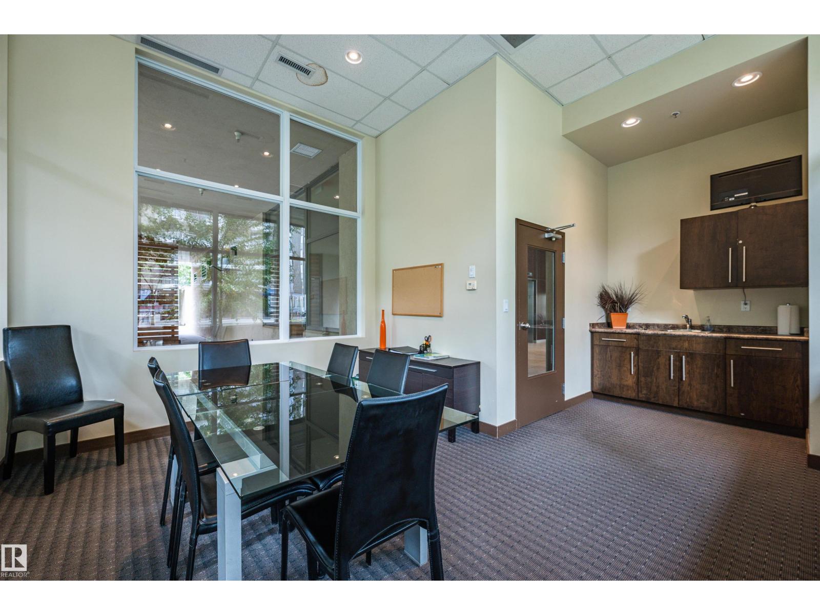#304 10046 117 ST NW - 30