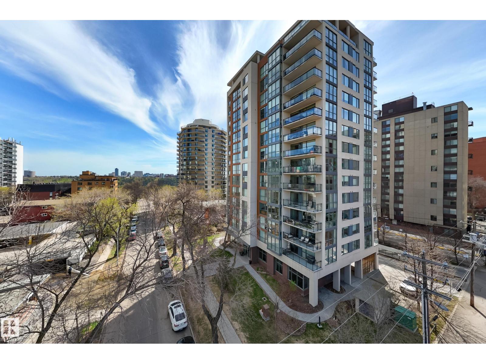 #304 10046 117 ST NW - 32