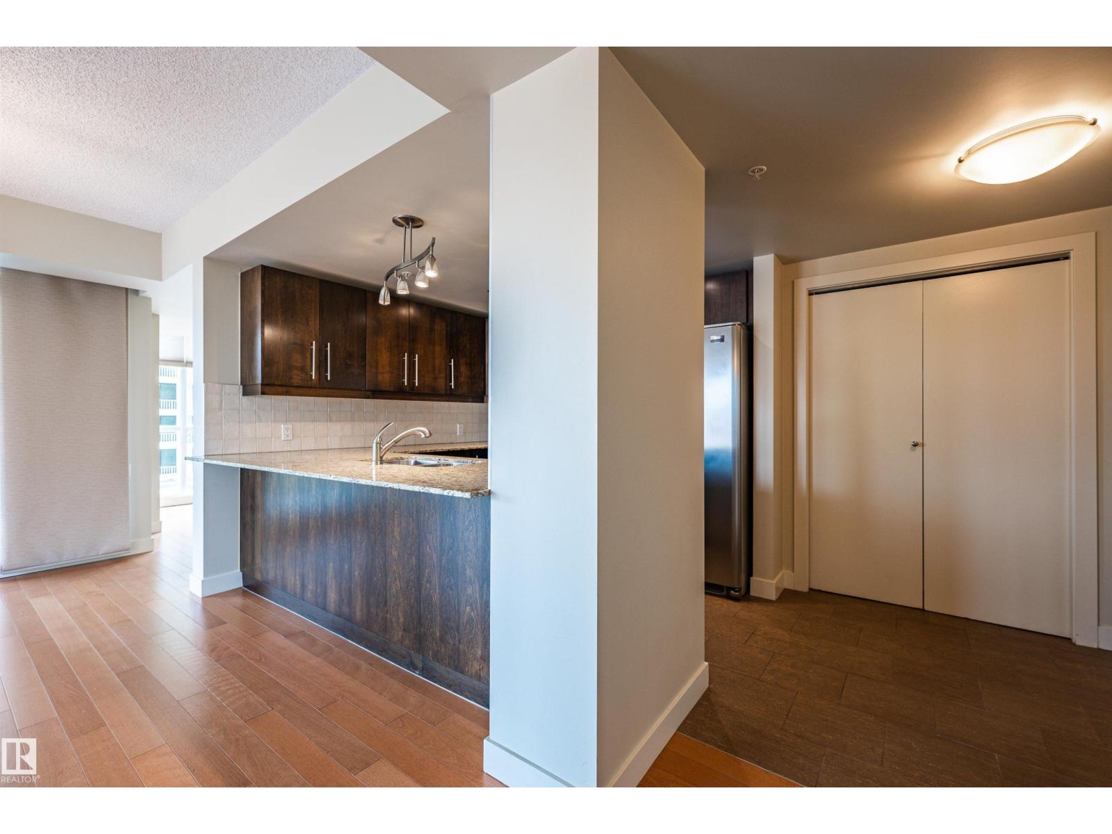 #304 10046 117 ST NW - 5