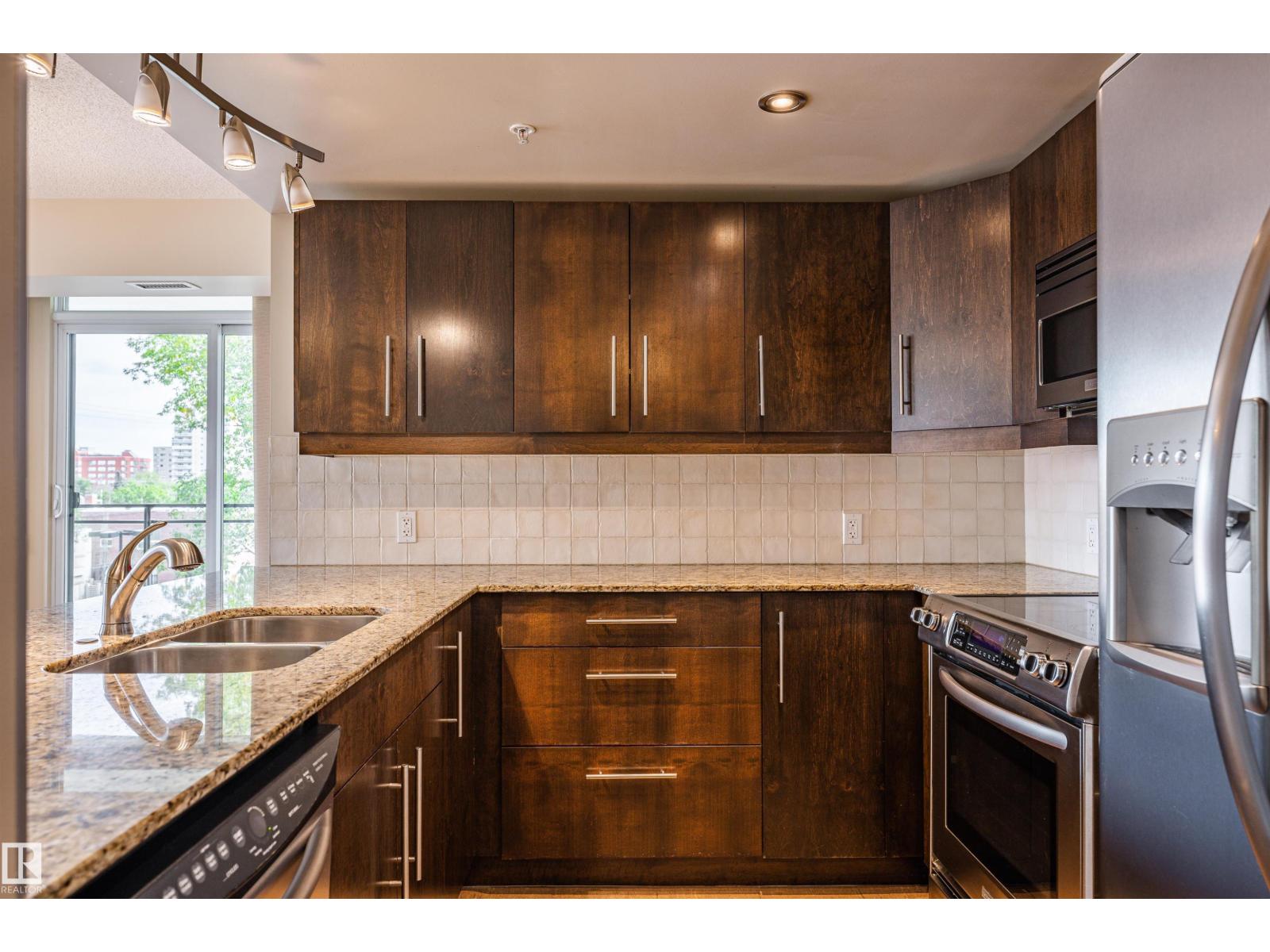 #304 10046 117 ST NW - 6
