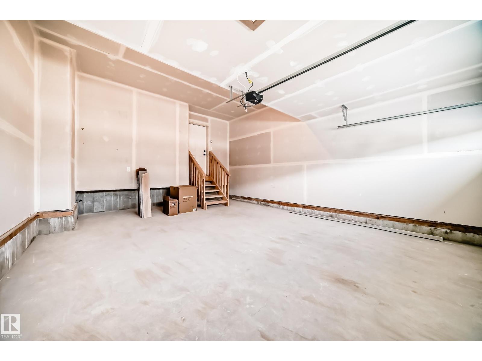 20628 43 AV NW, Edmonton