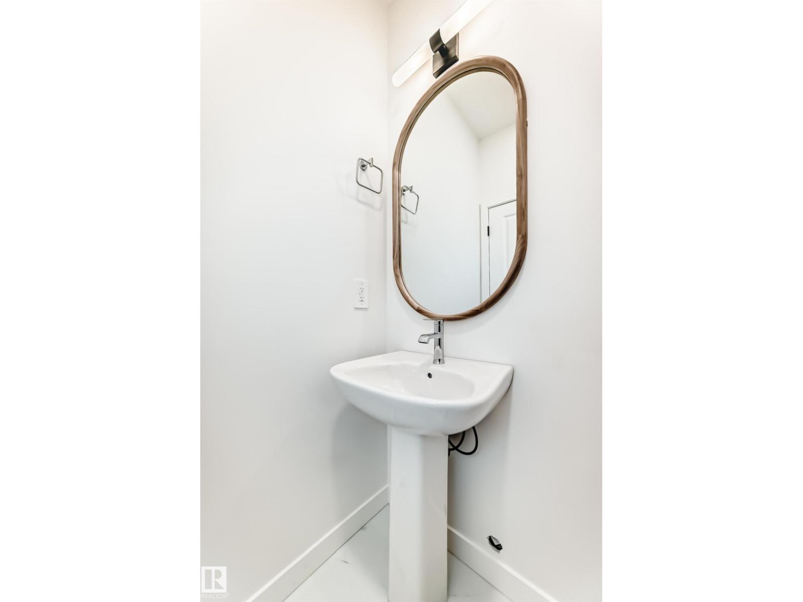 20628 43 AV NW, Edmonton