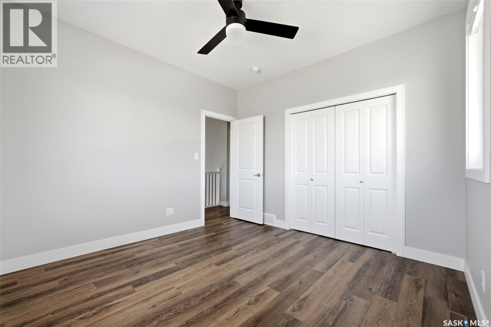 2100 Queen STREET - 31