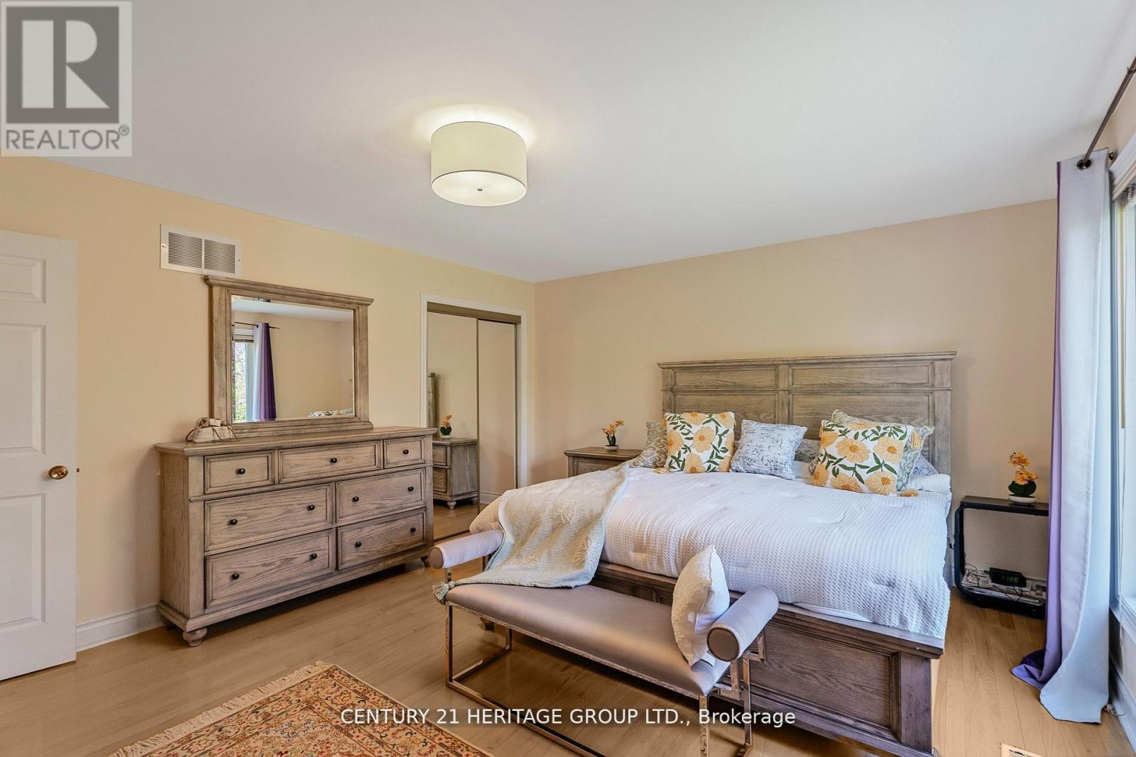 162 GOULDING AVENUE - 19