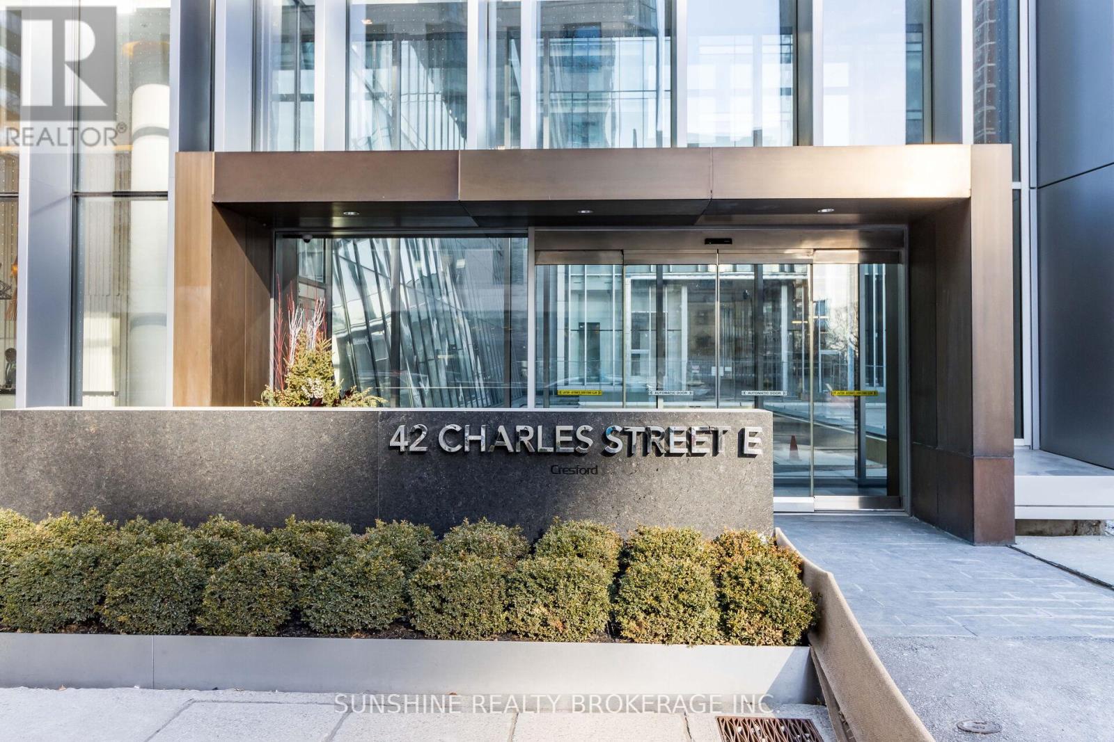 #1609 42 CHARLES STREET E - 2
