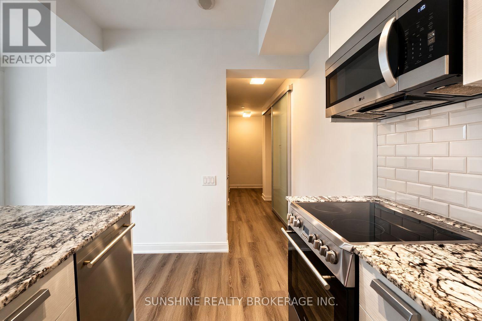 #1609 42 CHARLES STREET E - 29