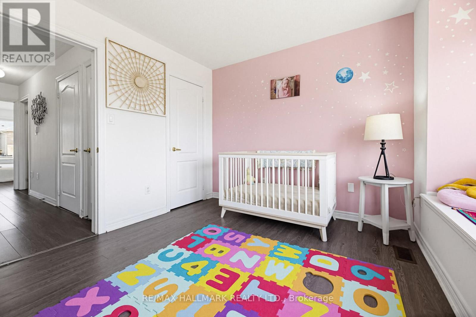 60 BELANGER CRESCENT - 22