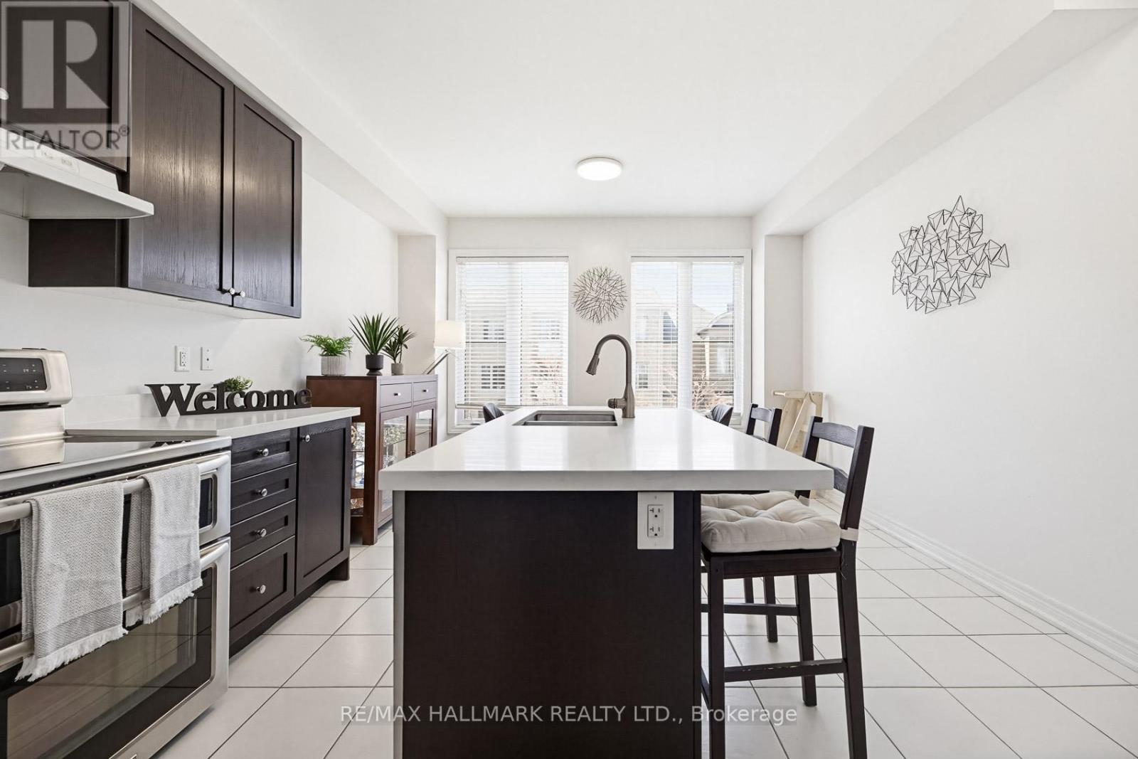 60 BELANGER CRESCENT - 4