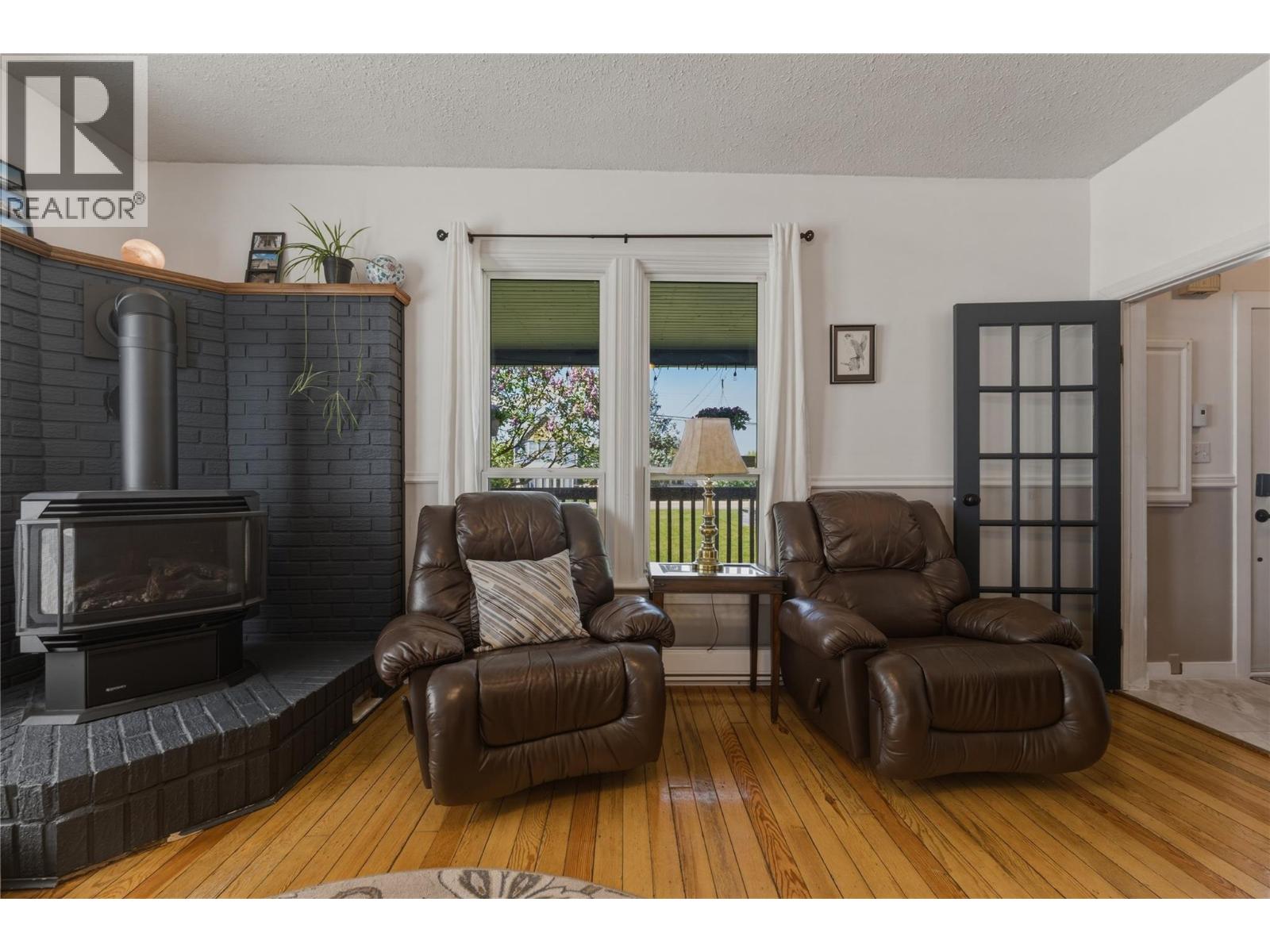 2355 Rosedale Avenue - 6