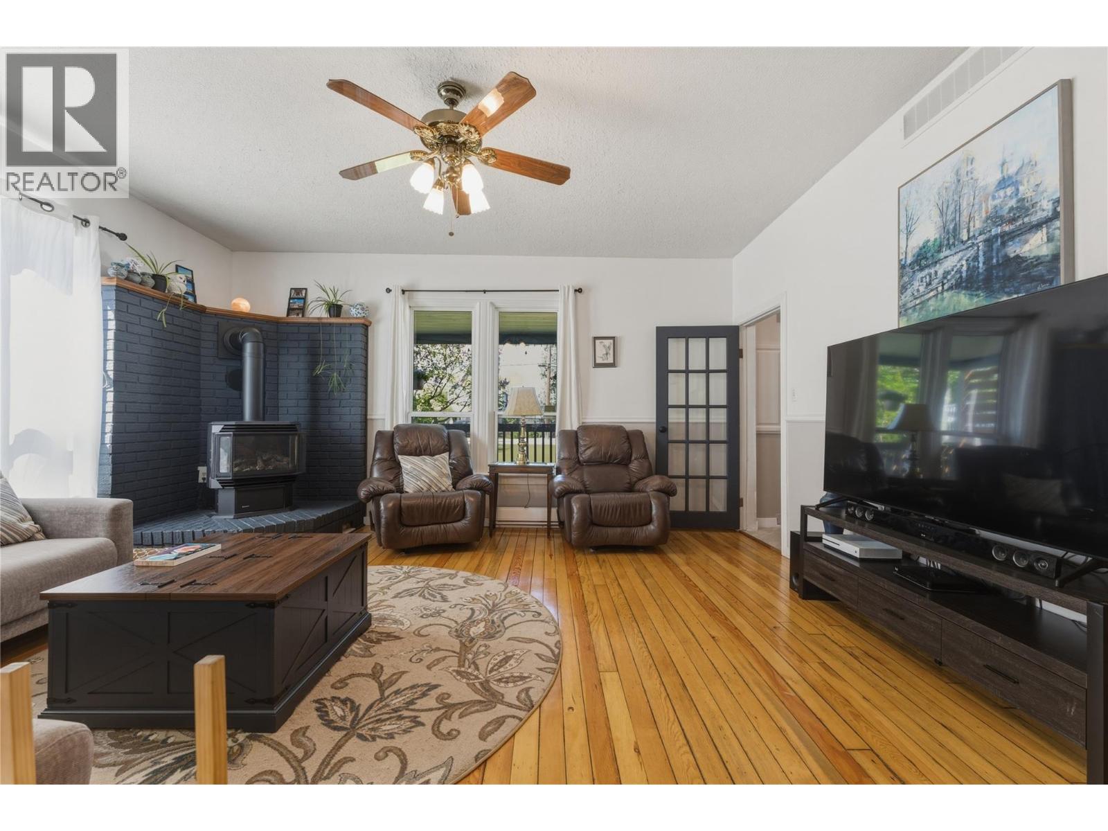 2355 Rosedale Avenue - 8