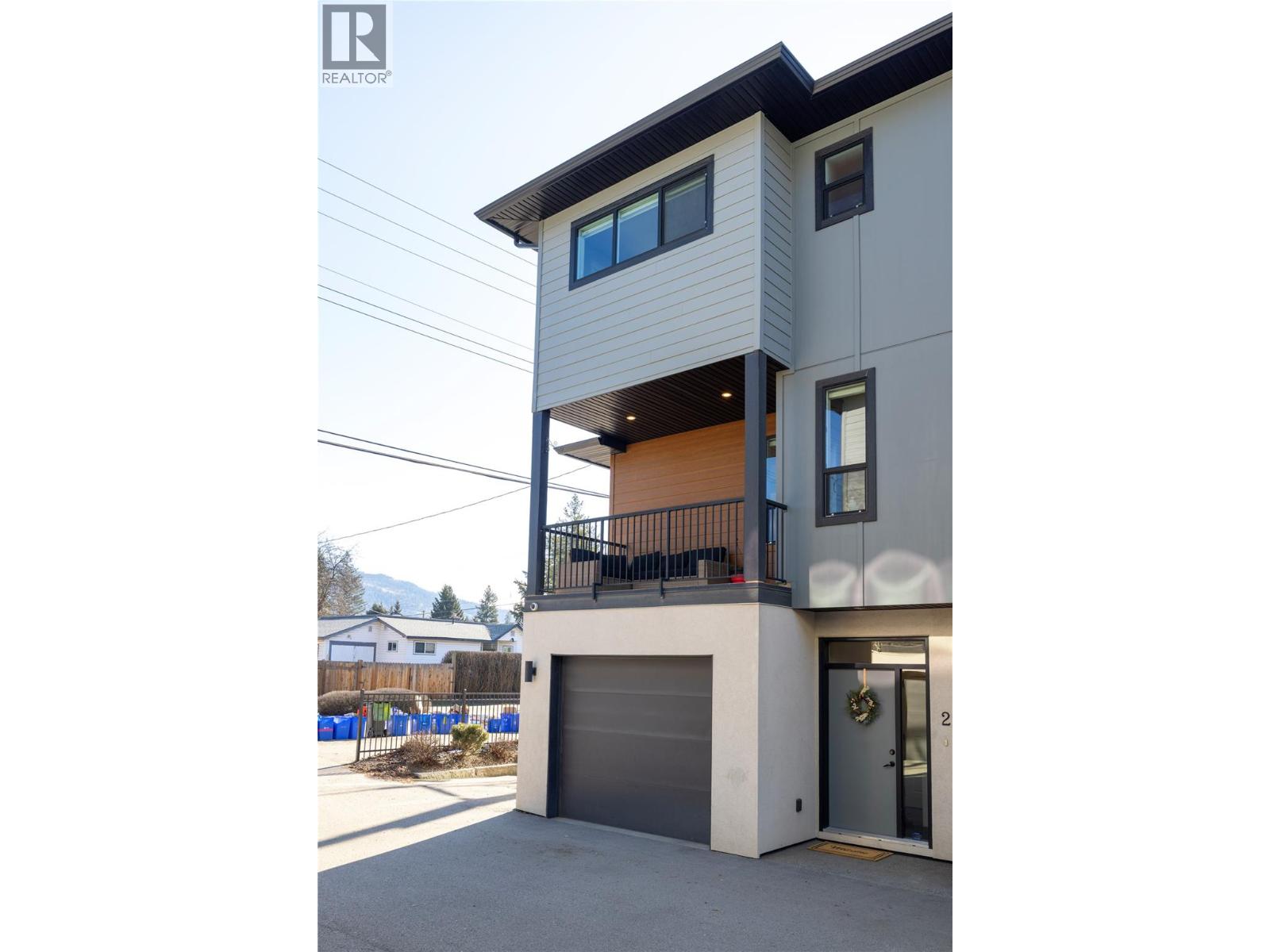 4602 20 Street Unit# 2, Vernon