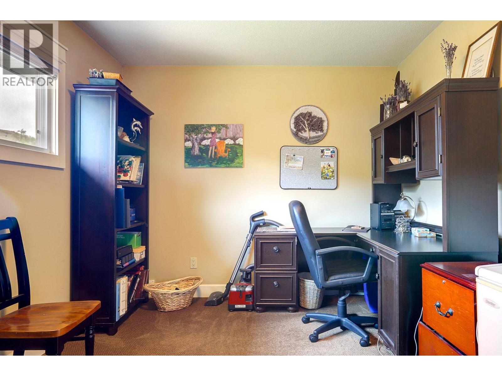 8308 Kalview Drive, Coldstream