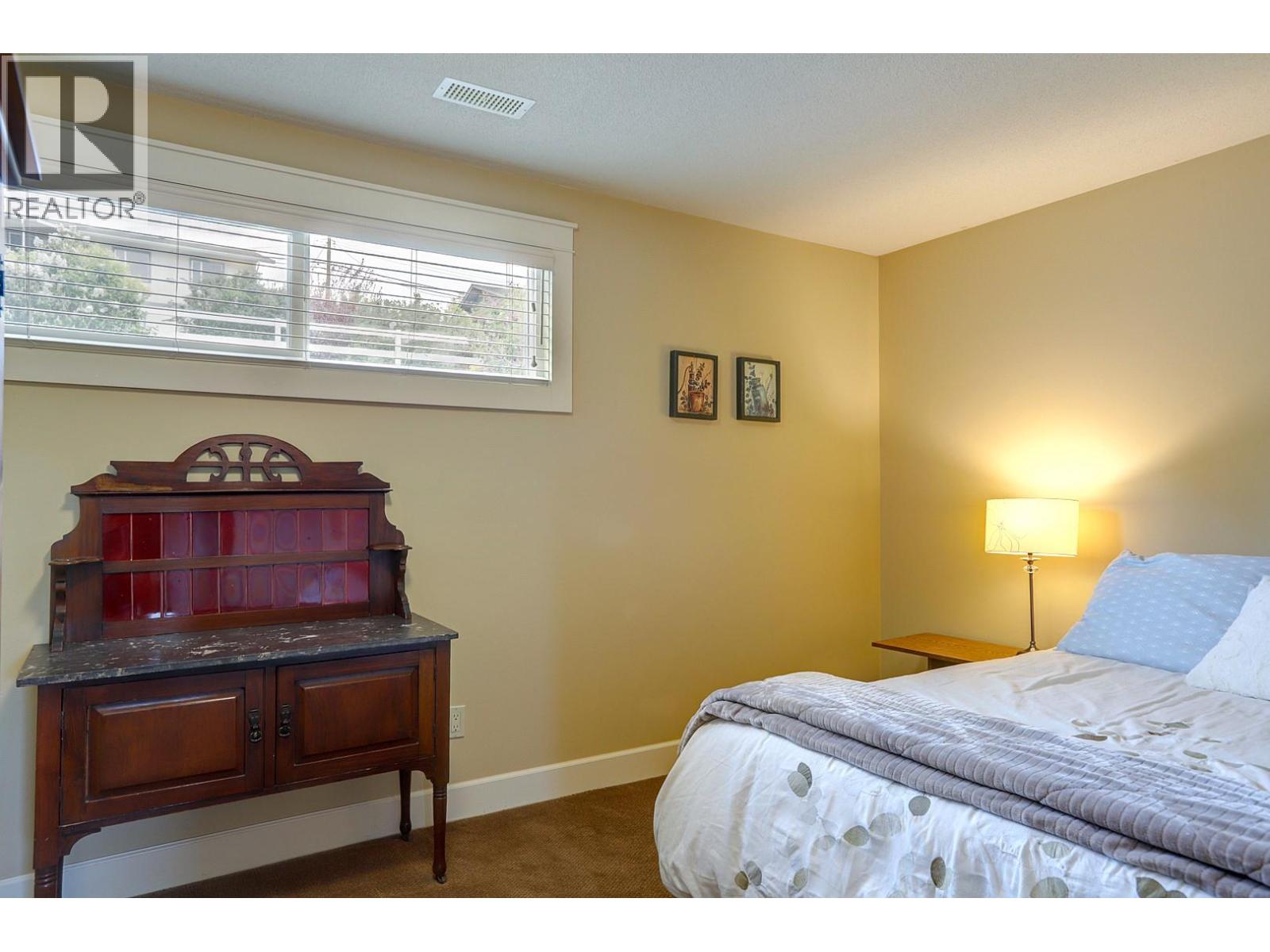 8308 Kalview Drive, Coldstream