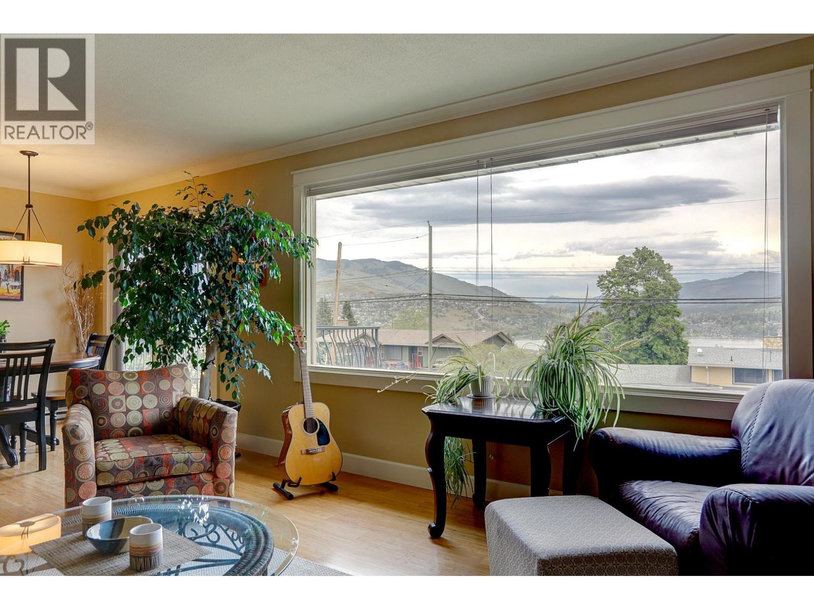 8308 Kalview Drive, Coldstream