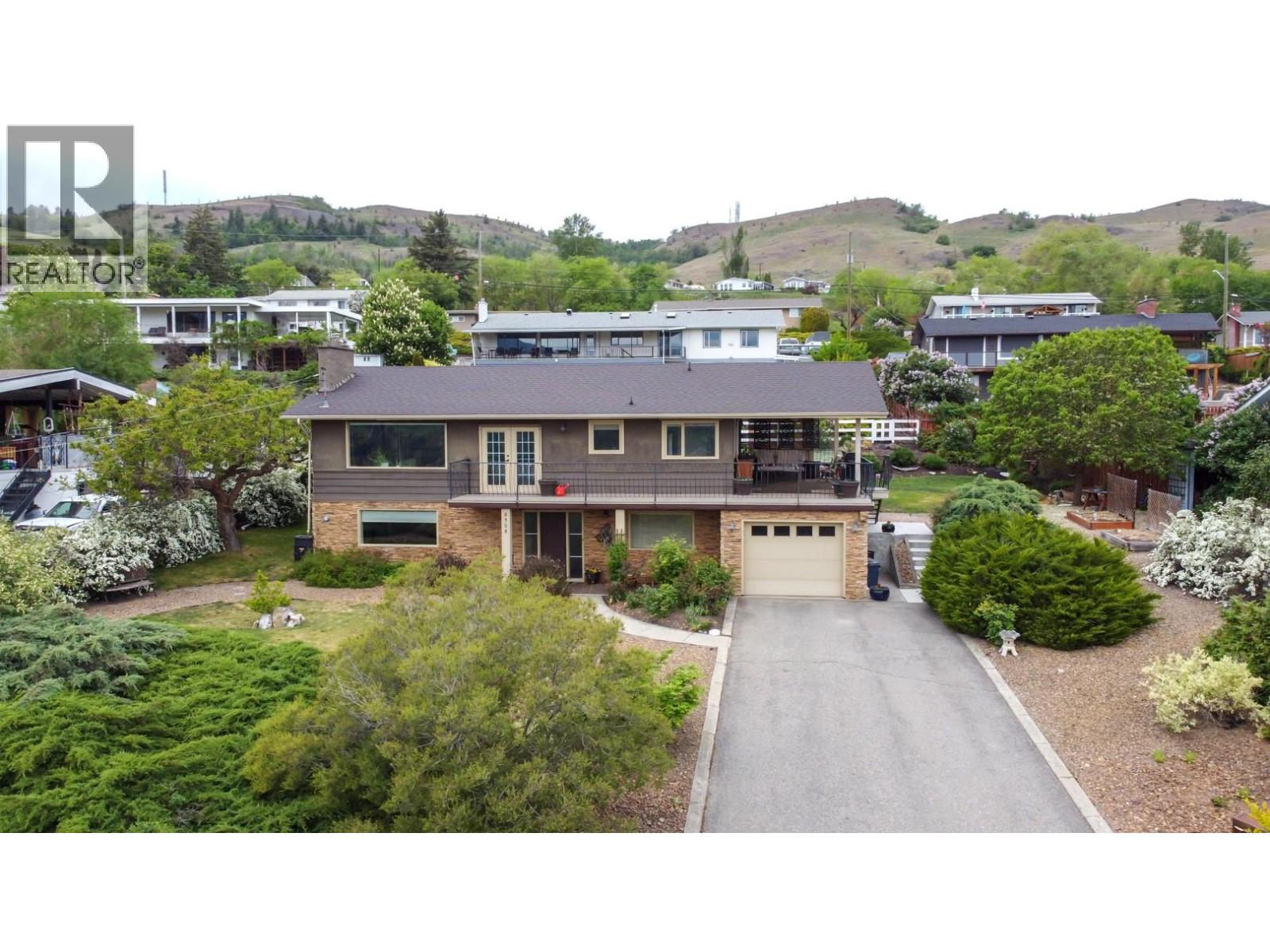 8308 Kalview Drive, Coldstream